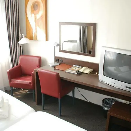Hotel Western 3*