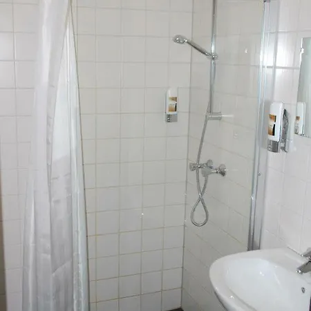 Western Hotel 3*