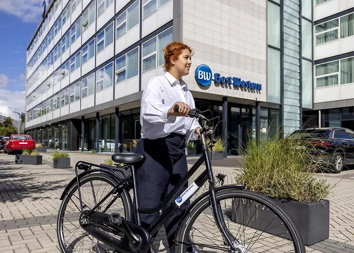 Ξενοδοχείο Western