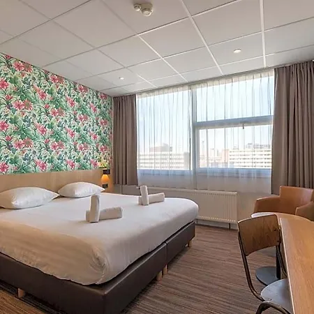 Western 3* Амстердам