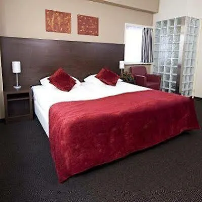 Ξενοδοχείο Western